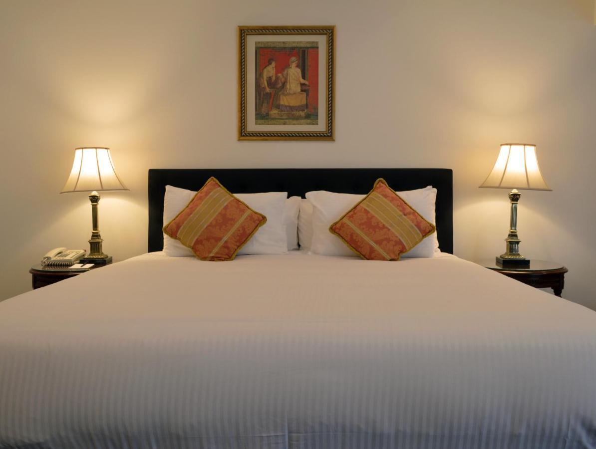 Canterbury International Hotel Forest Hill Eksteriør billede