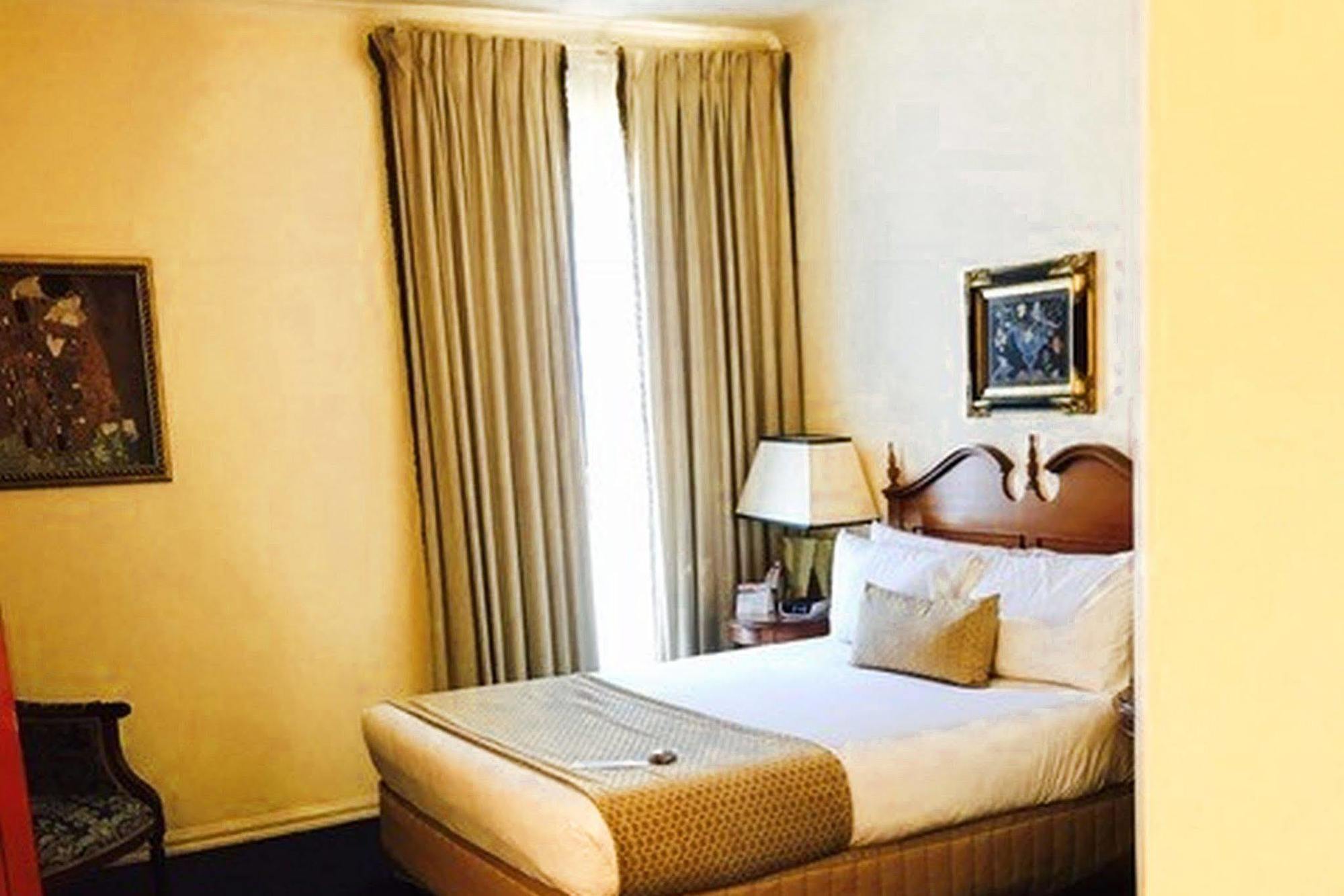Canterbury International Hotel Forest Hill Eksteriør billede