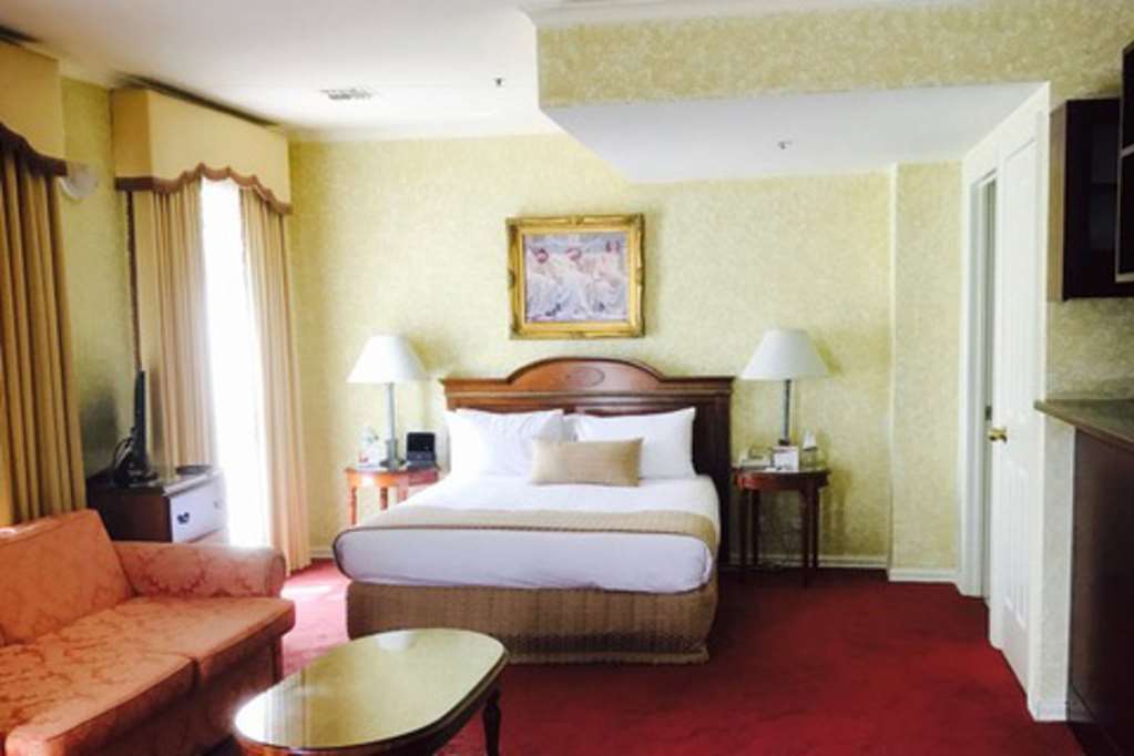Canterbury International Hotel Forest Hill Eksteriør billede